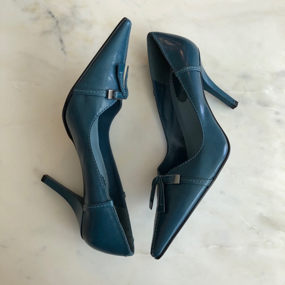 Enzo Angiolini Blue heels